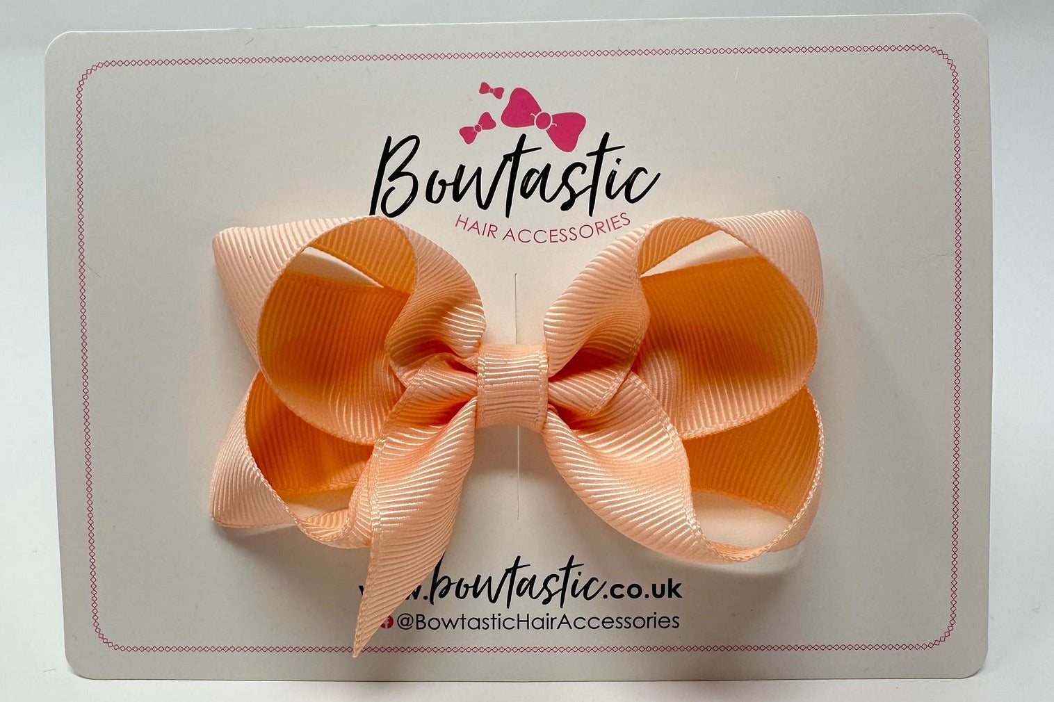 Pear Bear Embroidered Bow Set Peach