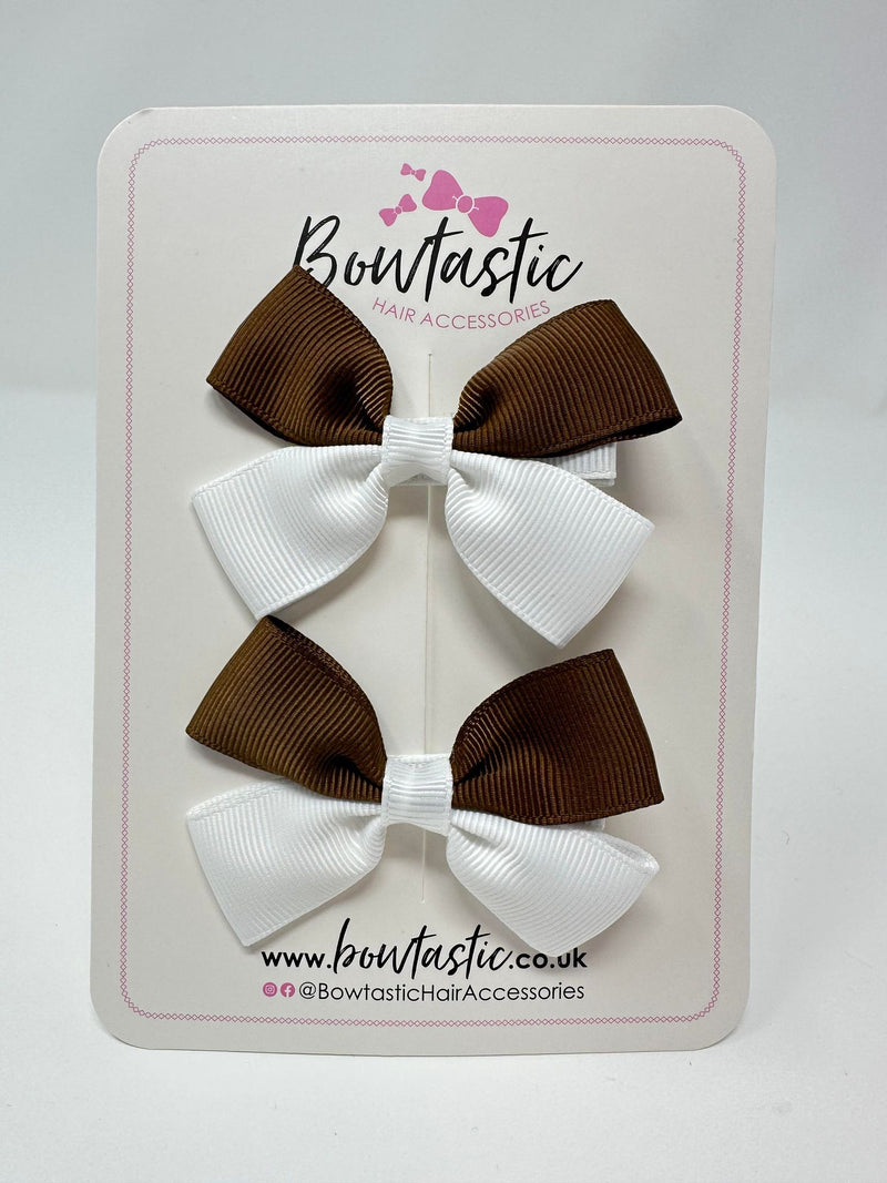 2.5 Inch Butterfly Bow - Turftan & White - 2 Pack