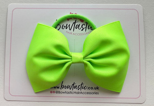 4.5 Inch Tuxedo Bow Bobble - Key Lime