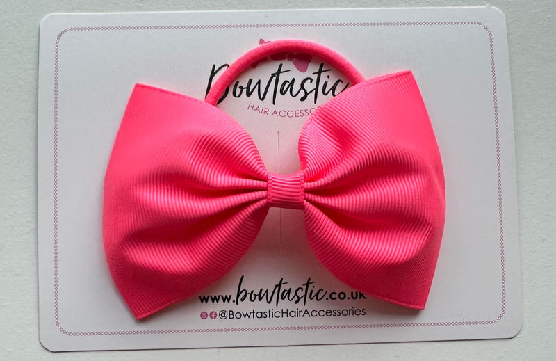 4.5 Inch Tuxedo Bow Bobble - Coral Rose