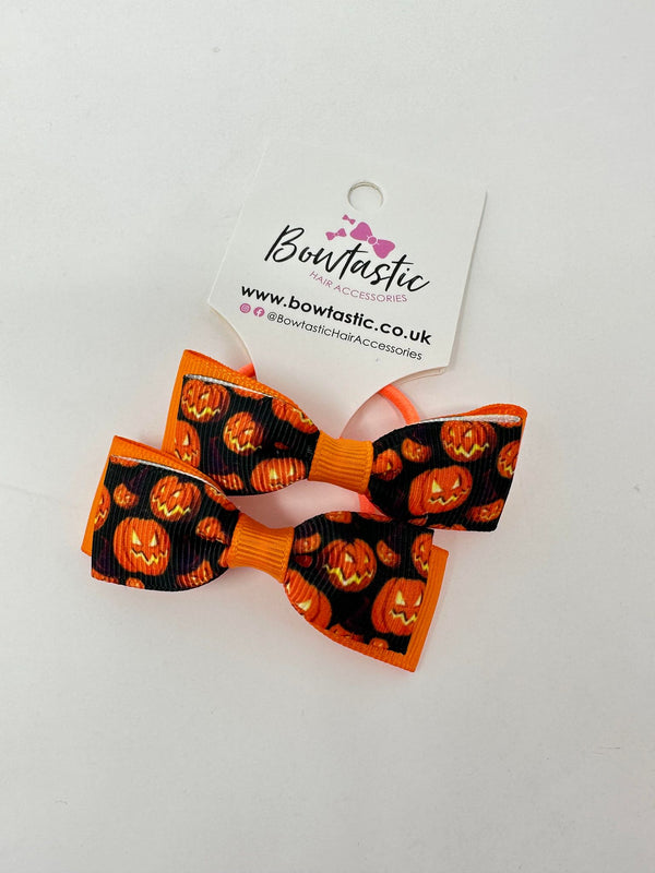Halloween - 2.75 Inch Pattern Bows Thin Elastic - Orange Pumpkin - 2 Pack