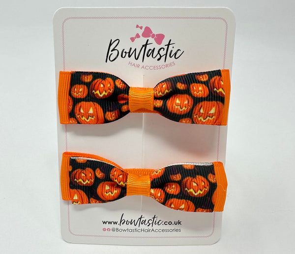 Halloween - 2.75 Inch Pattern Bows - Orange Pumpkin - 2 Pack