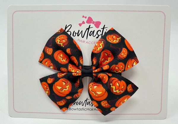 Halloween - 4 Inch Butterfly Bow - Orange Pumpkin