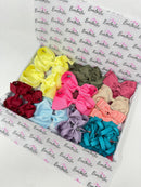 Surprise Bundle - 10 Matching Pairs - Plain Bows