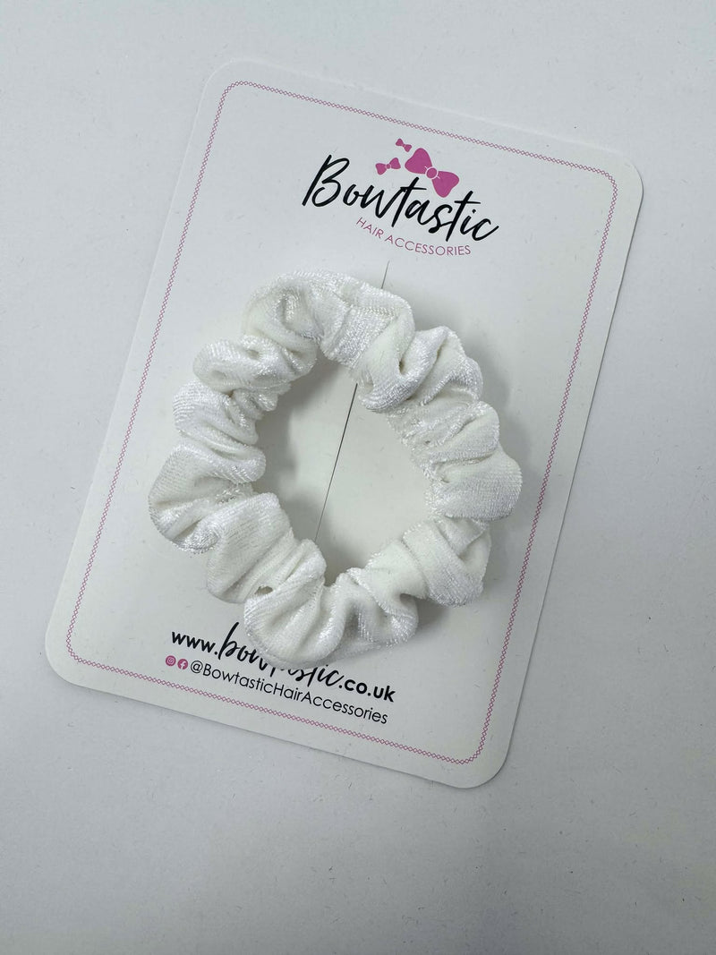 Mini Scrunchie - White