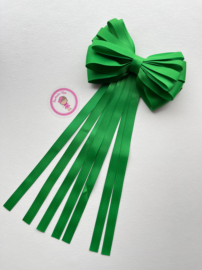 4 Inch Streamer Tail Bow - Emerald Green