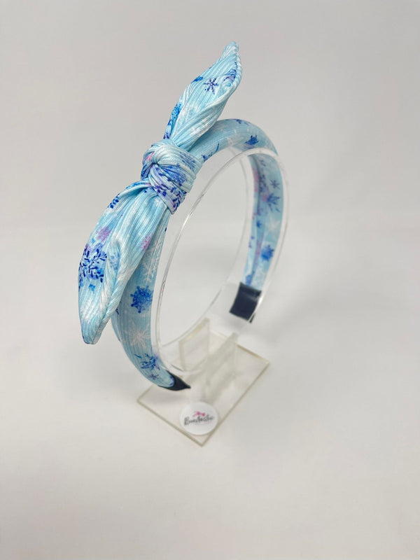 Christmas - Ribbed Bunny Ear Headband - Blue Snowflake