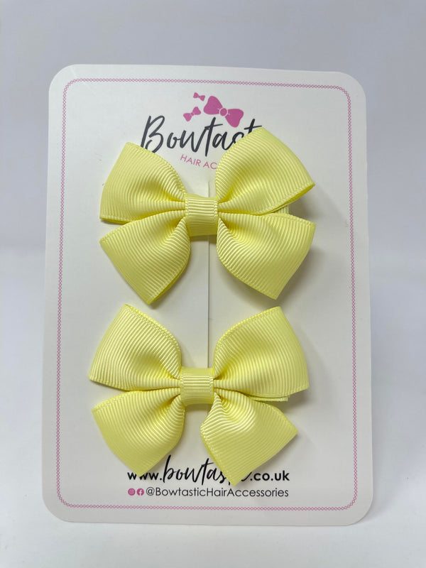 2.5 Inch Butterfly Bows - Baby Maize - 2 Pack