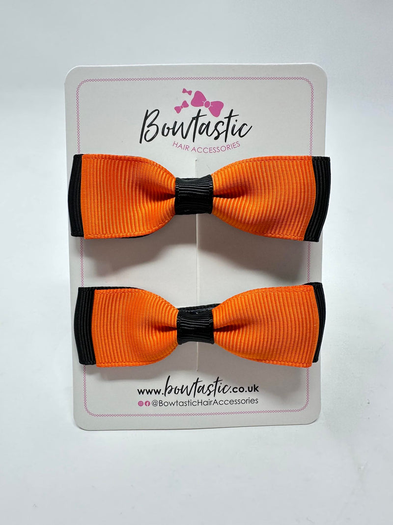 2.75 Inch Flat Bows - Orange & Black - 2 Pack