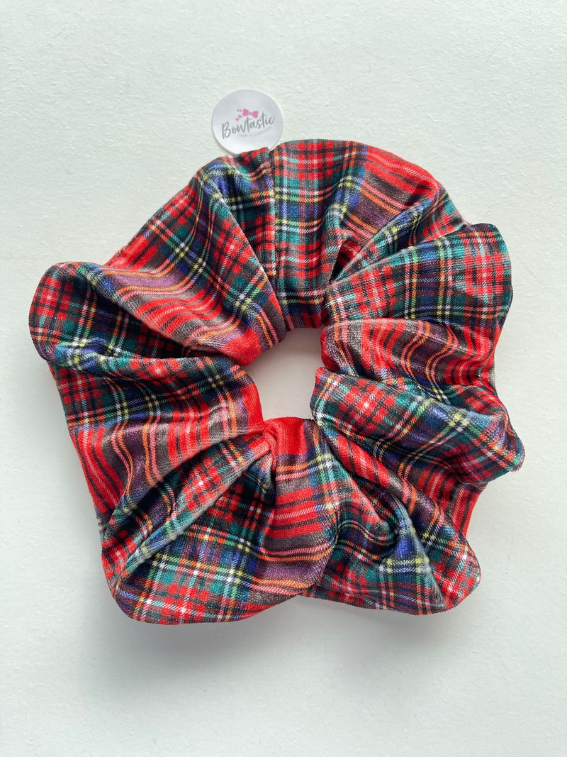 Christmas - XL Scrunchie - Red/Green Tartan